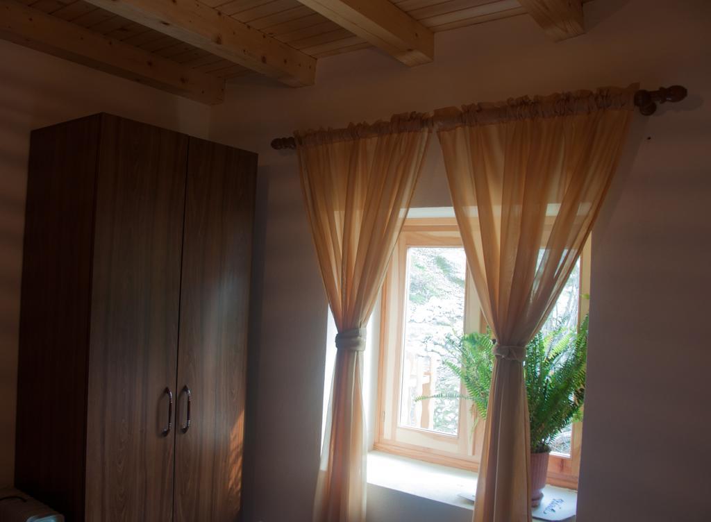Aste Guesthouse Tropoje Pokój zdjęcie