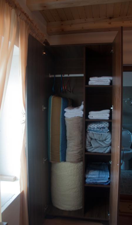 Aste Guesthouse Tropoje Pokój zdjęcie