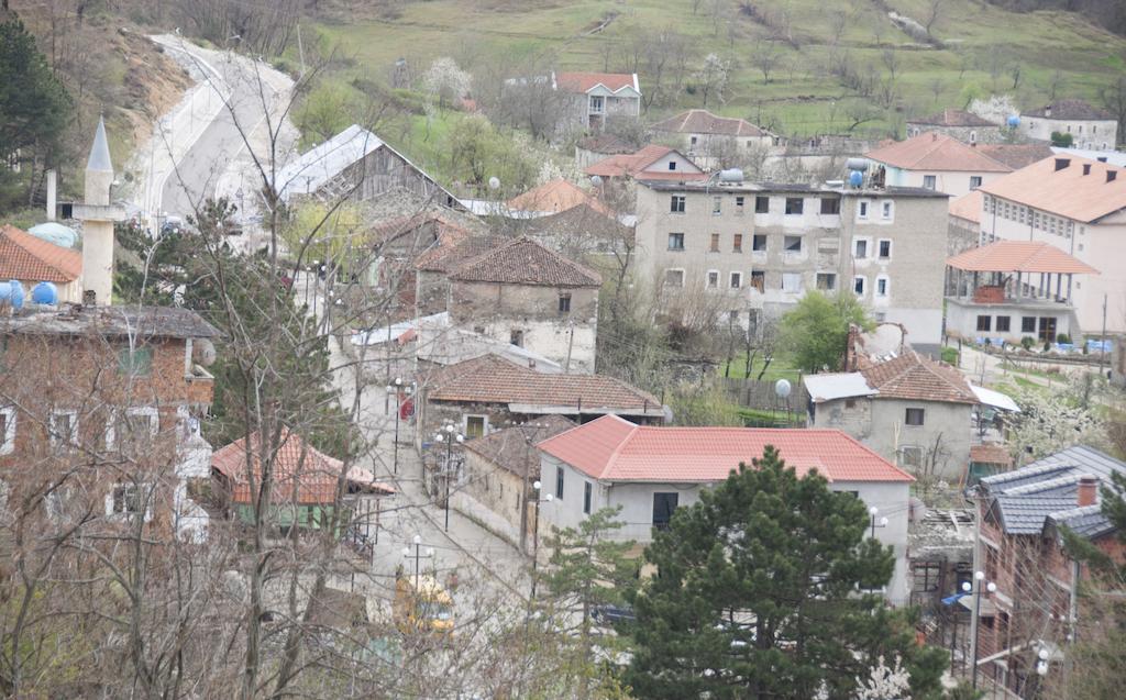 Aste Guesthouse Tropoje Zewnętrze zdjęcie