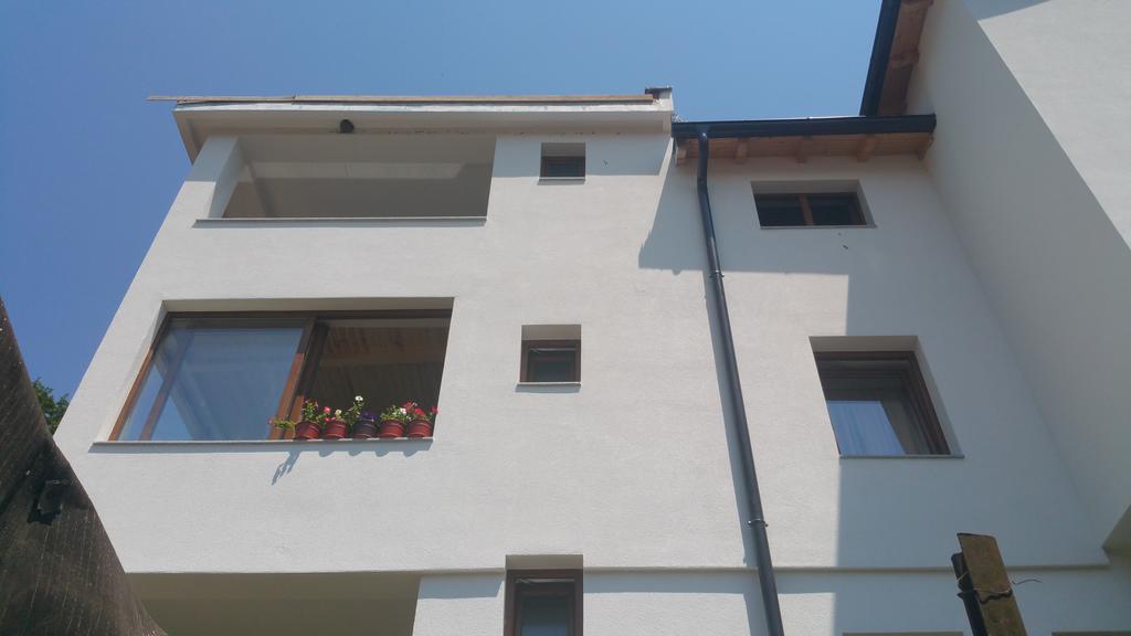 Aste Guesthouse Tropoje Zewnętrze zdjęcie